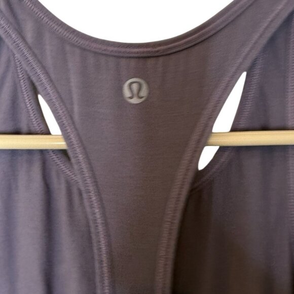 Lululemon grey Deep Stretch Racerback tank top size 8 - Picture 5 of 6